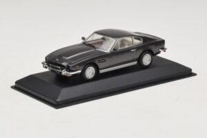 Aston Martin DBS On Her Majesty's Secret Service Pakaitinė Dėžė Minichamps 1:43 436137600-R1 Metalas - nuotrauka 2 iš 4