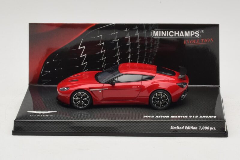 Aston Martin V12 Zagato Raudonas Minichamps 1:43 Aston Martin V12 Zagato Raudonas Minichamps 1:43 437137220 Metalas