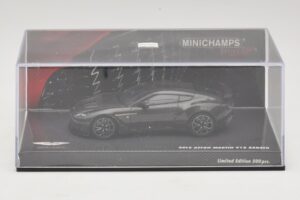 Aston Martin V12 Zagato Scintilla Silver Minichamps 1:43 437137221 Metalas - nuotrauka 4 iš 5