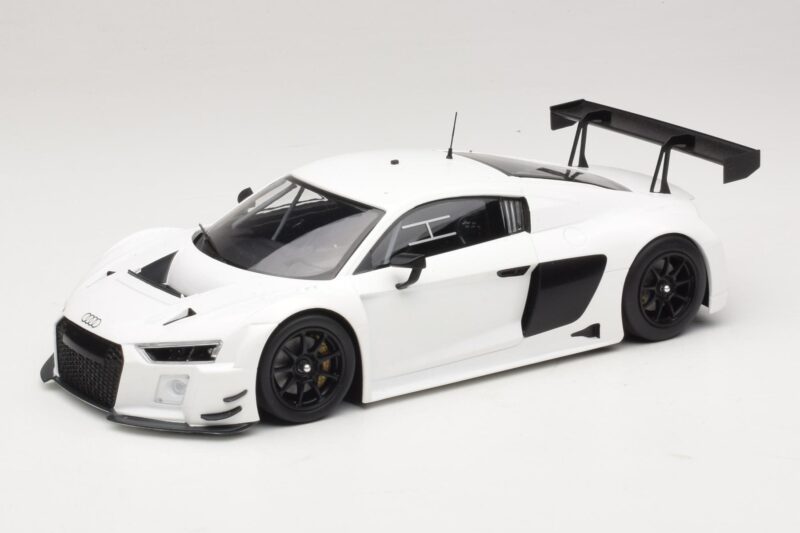 Audi R8 LMS Ultra Baltas 2015 Minichamps 1:18 Audi R8 LMS Ultra Baltas 2015 Minichamps 1:18 153151100 Metalas