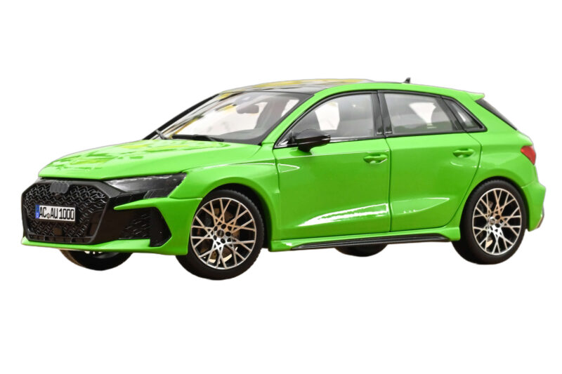 Audi RS3 8Y Sportback Kyalami Green Norev 1:18 Audi RS3 8Y Sportback Kyalami Green Norev 1:18 188390 Metalas