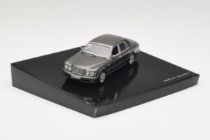 Bentley Arnage T Cypress Grey Minichamps 1:43 BL386 Metalas - nuotrauka 2 iš 4
