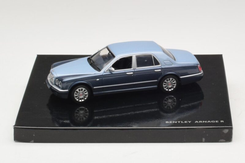 Bentley Arnage R Fountain Meteor Minichamps 1:43 Bentley Arnage R Fountain Meteor Minichamps 1:43 BL385 Metalas