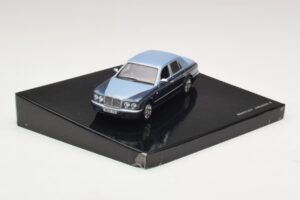 Bentley Arnage R Fountain Meteor Minichamps 1:43 BL385 Metalas - nuotrauka 2 iš 4