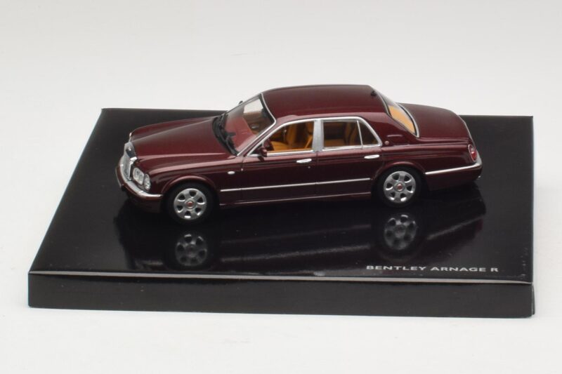Bentley Arnage R Sunset Red Minichamps 1:43 Bentley Arnage R Sunset Red Minichamps 1:43 BL330 Metalas