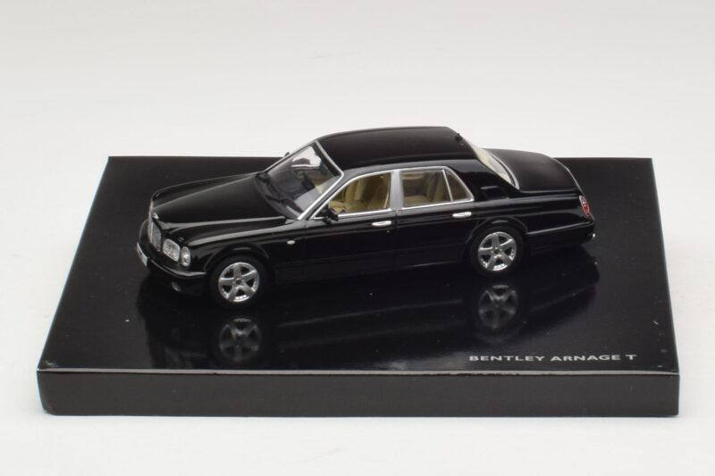 Bentley Arnage T Juodas Minichamps 1:43 Bentley Arnage T Juodas Minichamps 1:43 BL323 Metalas