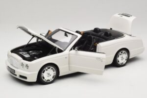 Bentley Azure Glacier White Pakaitinė Dėžė Minichamps 1:18 100139502-R1 Metalas - nuotrauka 2 iš 8