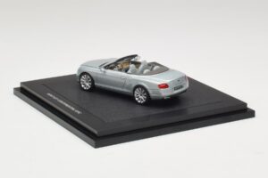Bentley Continental GTC Light Grey Metallic Minichamps 1:43 BL907 Metalas - nuotrauka 2 iš 4