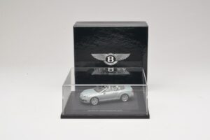 Bentley Continental GTC Light Grey Metallic Minichamps 1:43 BL907 Metalas - nuotrauka 4 iš 4