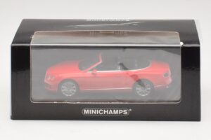 Bentley Continental GTC Speed Raudonas Minichamps 1:43 436139061 Metalas - nuotrauka 4 iš 4