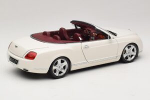 Bentley Continental GTC Baltas Pakaitinė Dėžė Minichamps 1:18 100139032-R1 Metalas - nuotrauka 3 iš 8