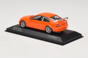 BMW 320i E46 Gatvės Versija Oranžinis Minichamps 1:43 400052400 Metalas - nuotrauka 3 iš 4