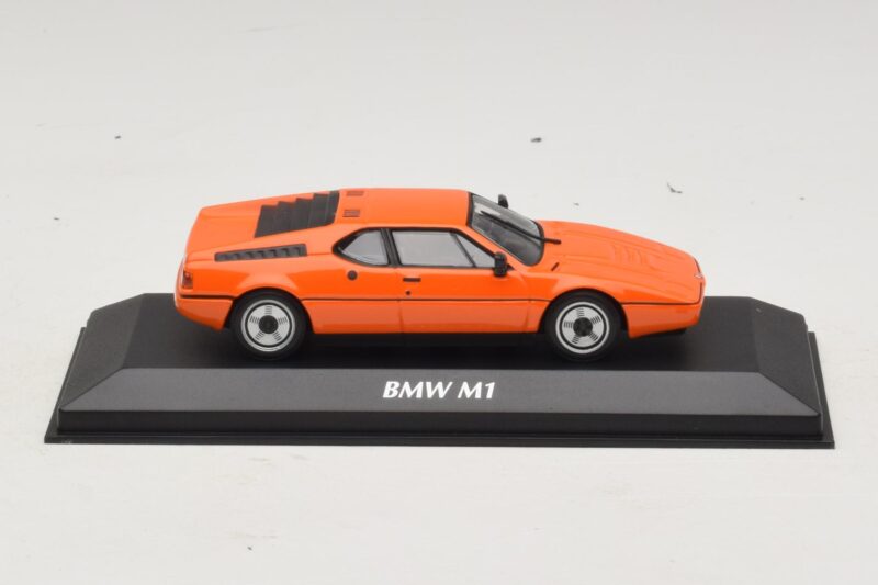 BMW M1 Oranžinis Maxichamps 1:43 BMW M1 Oranžinis Maxichamps 1:43 940025020 Metalas