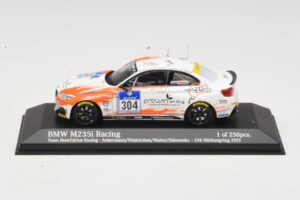 BMW M235i Team Rent2drive #304 Ackermann / Wishkirchen 24 Hours of Nurburgring 2015 Minichamps 1:43 437152504 Metalas