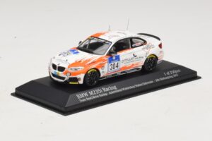 BMW M235i Team Rent2drive #304 Ackermann / Wishkirchen 24 Hours of Nurburgring 2015 Minichamps 1:43 437152504 Metalas - nuotrauka 2 iš 4
