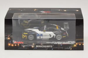 BMW Z4 GT3 Need for Speed Team #4 Hartung / Viebahn 24 Hours of Nürburgring 2011 Minichamps 1:43 437112904 Metalas - nuotrauka 5 iš 5