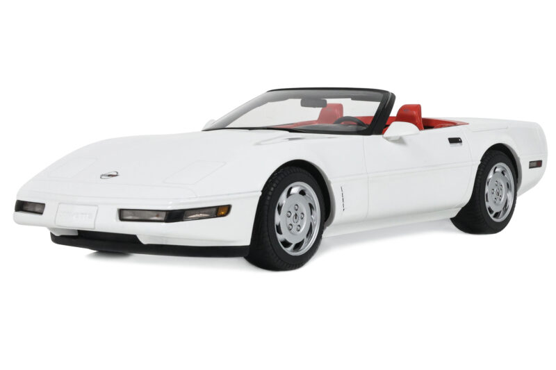 Chevrolet Corvette C4 Kabrioletas Arctic White GT Spirit 1:18 Chevrolet Corvette C4 Kabrioletas Arctic White GT Spirit 1:18 GT580 Derva