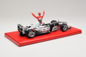 Ferrari F2004 #1 M. Schumacher Six Time World Champion 2004 Chromas Sidabras Hot Wheels 1:18 C7332 Metalas - nuotrauka 2 iš 6