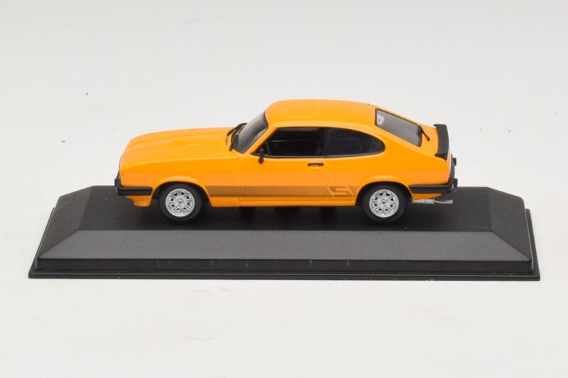 Ford Capri II Signal Orange Minichamps 1:43 Ford Capri II Signal Orange Minichamps 1:43 400081201 Metalas