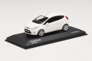 Ford Fiesta Mk6 Baltas Minichamps 1:43 400088002 Metalas - nuotrauka 2 iš 4