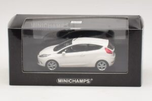 Ford Fiesta Mk6 Baltas Minichamps 1:43 400088002 Metalas - nuotrauka 4 iš 4