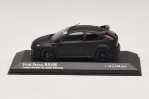 Ford Focus RS500 Mk2 Matte Black Minichamps 1:43 400088104 Metalas