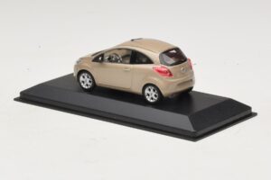 Ford Ka Mk2 Bronze Metallic Minichamps 1:43 FORD007 Metalas - nuotrauka 3 iš 4