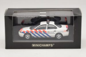 Ford Mondeo Mk1 Sedanas Policija Minichamps 1:43 433082091 Metalas - nuotrauka 4 iš 4