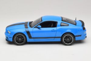 Ford Mustang Boss 302 S197 Mėlyna Shelby Collectibles 1:18 25414S Metalas - nuotrauka 4 iš 8