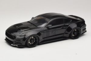 Ford Mustang GT Toshi Juodas GT Spirit 1:18 GT061 Derva