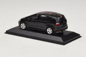 Ford S-Max Juodas Metalik Minichamps 1:43 400085400 Metalas - nuotrauka 3 iš 4