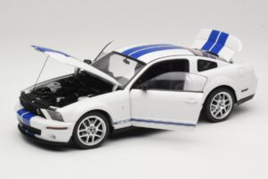 Ford Shelby Cobra GT500 Concept Balta su Mėlyna Juosta AUTOart 1:18 73052 Metalas - nuotrauka 2 iš 8