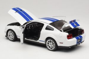 Ford Shelby Cobra GT500 Concept Balta su Mėlyna Juosta AUTOart 1:18 73052 Metalas - nuotrauka 5 iš 8