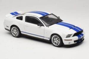 Ford Shelby Cobra GT500 Concept Balta su Mėlyna Juosta AUTOart 1:18 73052 Metalas - nuotrauka 6 iš 8