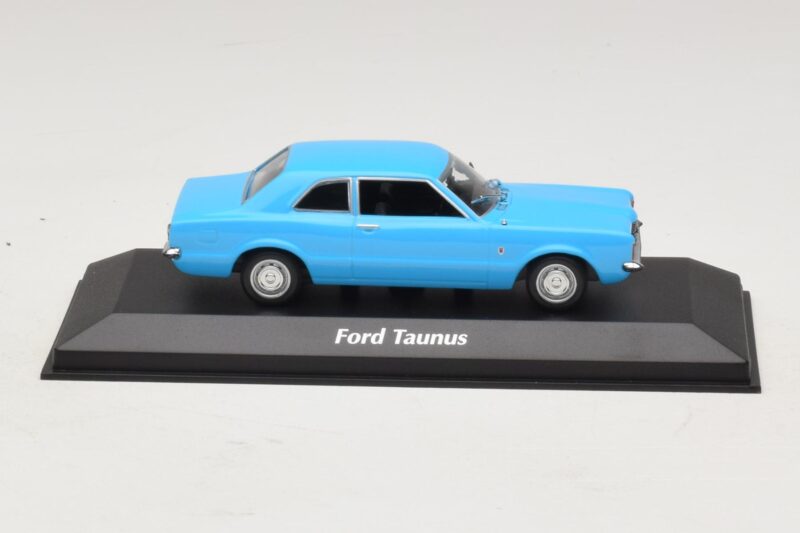 Ford Taunus TC Kupė Šviesiai Mėlyna Maxichamps 1:43 940081301 Metalas