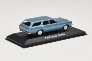 Ford Taunus TC Turnier Blue Metallic Maxichamps 1:43 940081311 Metalas - nuotrauka 2 iš 4