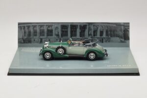 Horch 853 Cabriolet Žalias Minichamps 1:43 436012034 Metalas