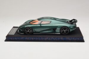 Koenigsegg Regera Žalias Tonuotas Karbonas FrontiArt 1:18 AS010-110 Derva - nuotrauka 3 iš 7
