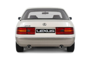 Lexus LS 400 XF10 Diamond White Pearl Otto 1:18 OT1277 Derva - nuotrauka 5 iš 5
