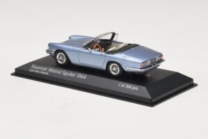 Maserati Mistral Spyder Light Blue Metallic Minichamps 1:43 437123432 Metalas - nuotrauka 3 iš 4