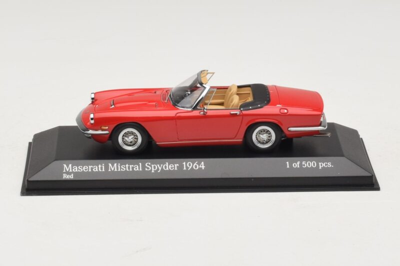 Maserati Mistral Spyder Raudonas Minichamps 1:43 Maserati Mistral Spyder Raudonas Minichamps 1:43 437123430 Metalas