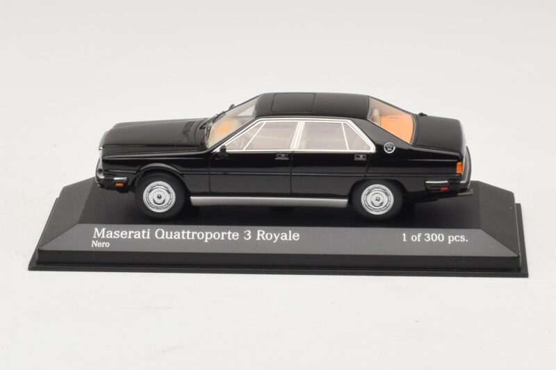 Maserati Quattroporte III Royale Juodas Minichamps 1:43 Maserati Quattroporte III Royale Juodas Minichamps 1:43 437123501 Metalas