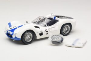 Maserati Tipo 61 #5 S. Moss / D. Gurney Camoradi ADAC 1000km Nurburgring Winner 1960 Minichamps 1:18 Maserati Tipo 61 #5 S. Moss / D. Gurney Camoradi ADAC 1000km Nurburgring Winner 1960 Minichamps 1:18 100601205 Metalas