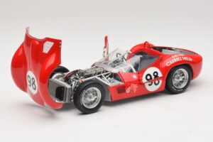 Maserati Tipo 61 #98 C. Shelby Times Mirror Grand Prix for Sportscars 1960 Minichamps 1:18 100601298 Metalas - nuotrauka 2 iš 8
