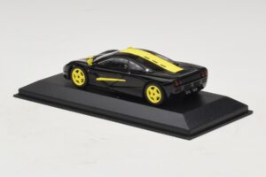 McLaren F1 Juodas Su Geltonais Dryžiais Minichamps 1:43 MCLAREN004 Metalas - nuotrauka 2 iš 4
