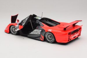 McLaren F1 GTR Lark #44 Tsuchiya / Ayles 24 Hours of Le Mans 1997 Minichamps 1:18 530133744 Metalas - nuotrauka 5 iš 8