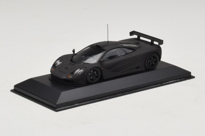 McLaren F1 GTR Prototype Juoda Matinė Su Juodais Ratlankiais Minichamps 1:43 MCLAREN009 Metalas