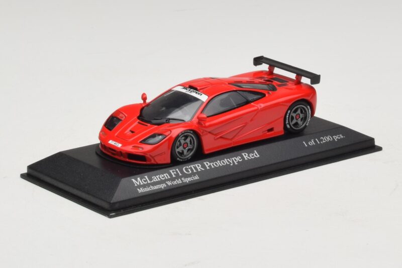 McLaren F1 GTR Prototype World Special Raudonas Minichamps 1:43 MCLAREN007 Metalas