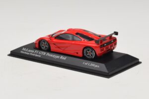 McLaren F1 GTR Prototype World Special Raudonas Minichamps 1:43 MCLAREN007 Metalas - nuotrauka 2 iš 4