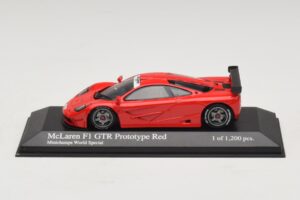 McLaren F1 GTR Prototype World Special Raudonas Minichamps 1:43 MCLAREN007 Metalas - nuotrauka 3 iš 4